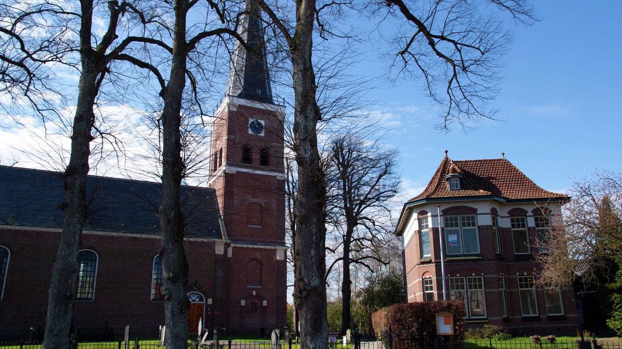 Photo of Others in Langweer