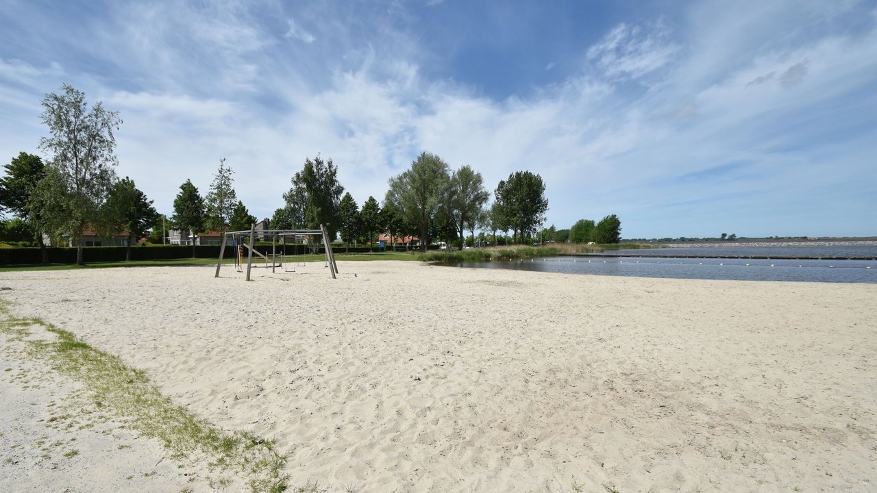 Photo of Others in Langweer