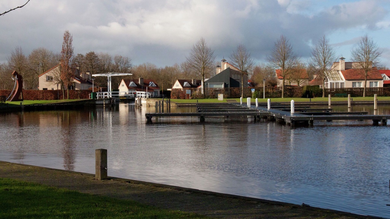 Photo of Others in Langweer