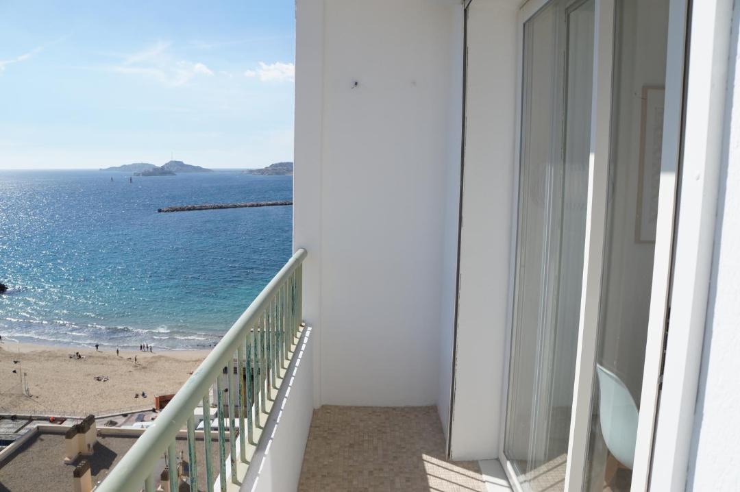 Photo of Patio Balcony in Le Pharo