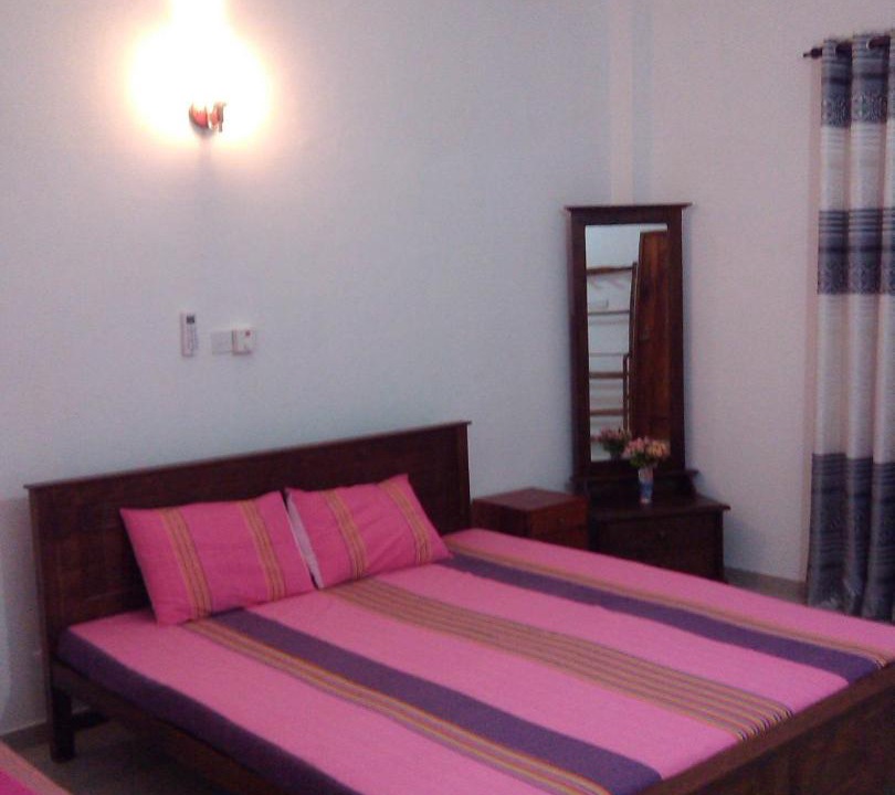 Photo of Bedroom in Nalagasdeniya