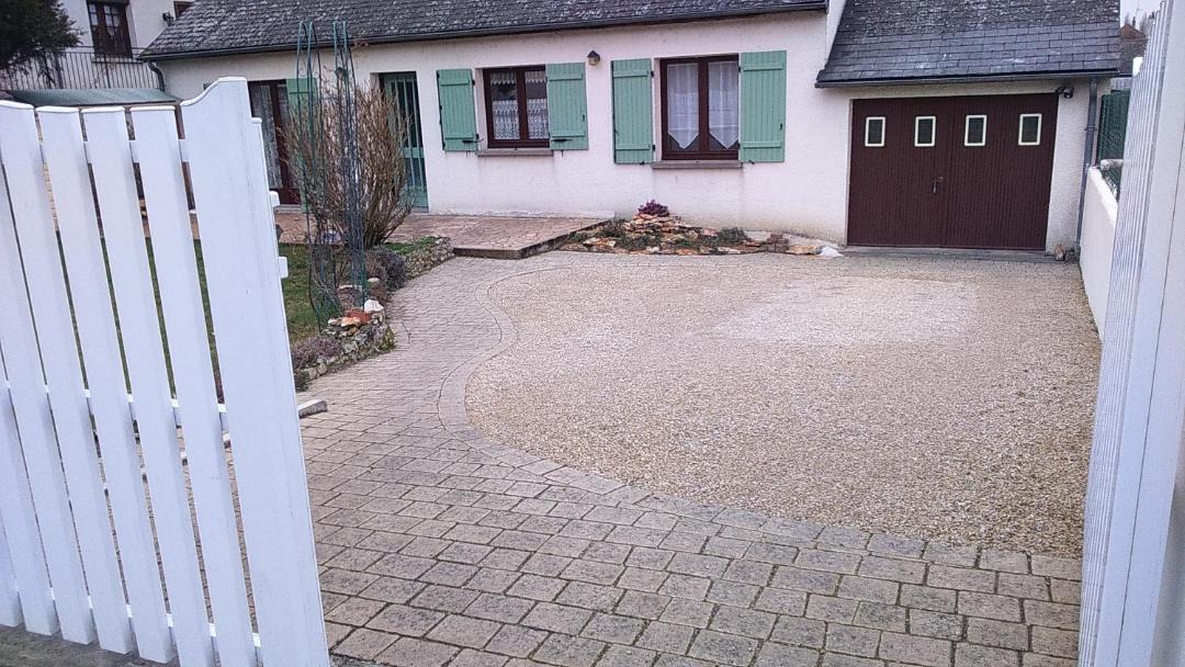 Photo of Others in Blere