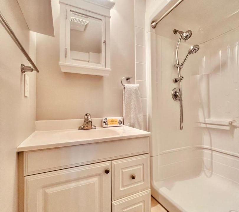 Photo of Bathroom in North Glenmore