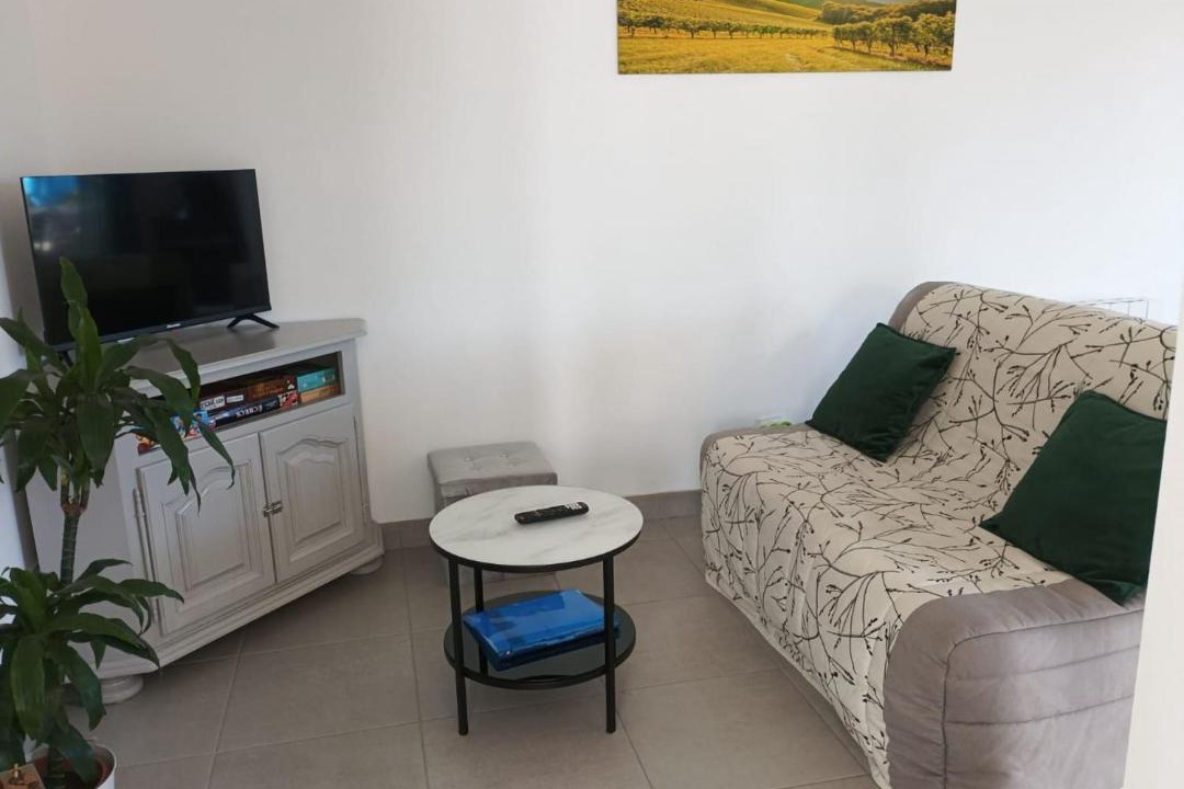 Photo of Livingroom in Saint-Ciers-dAbzac