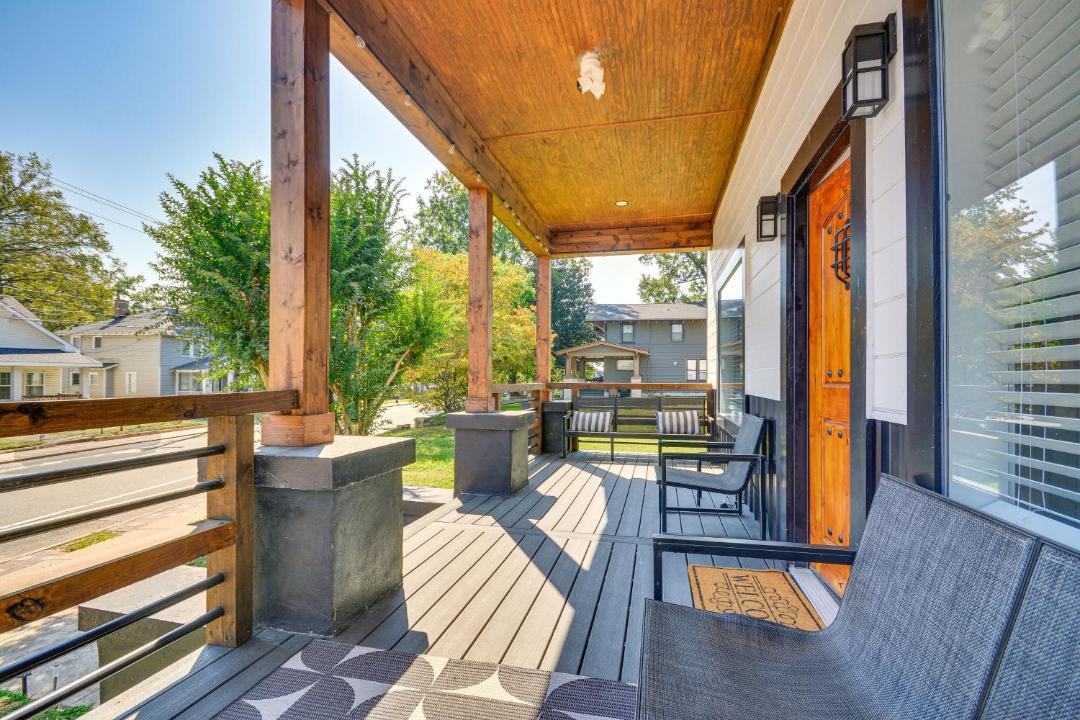 Photo of Patio Balcony in Greensboro
