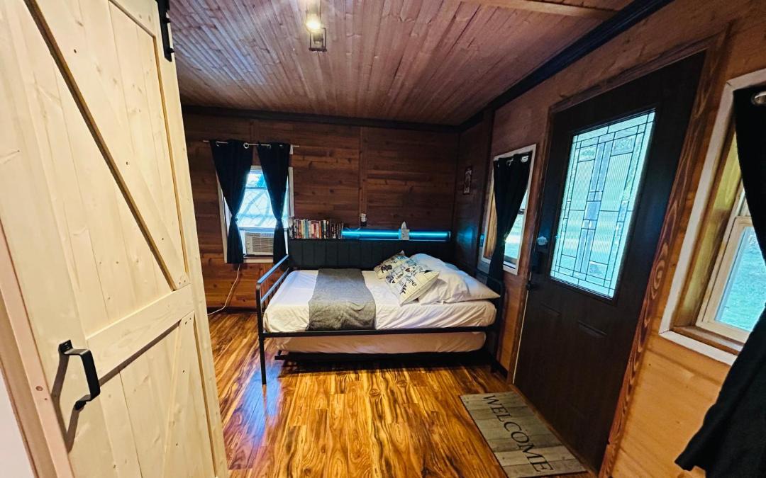 Photo of Bedroom in Fenton