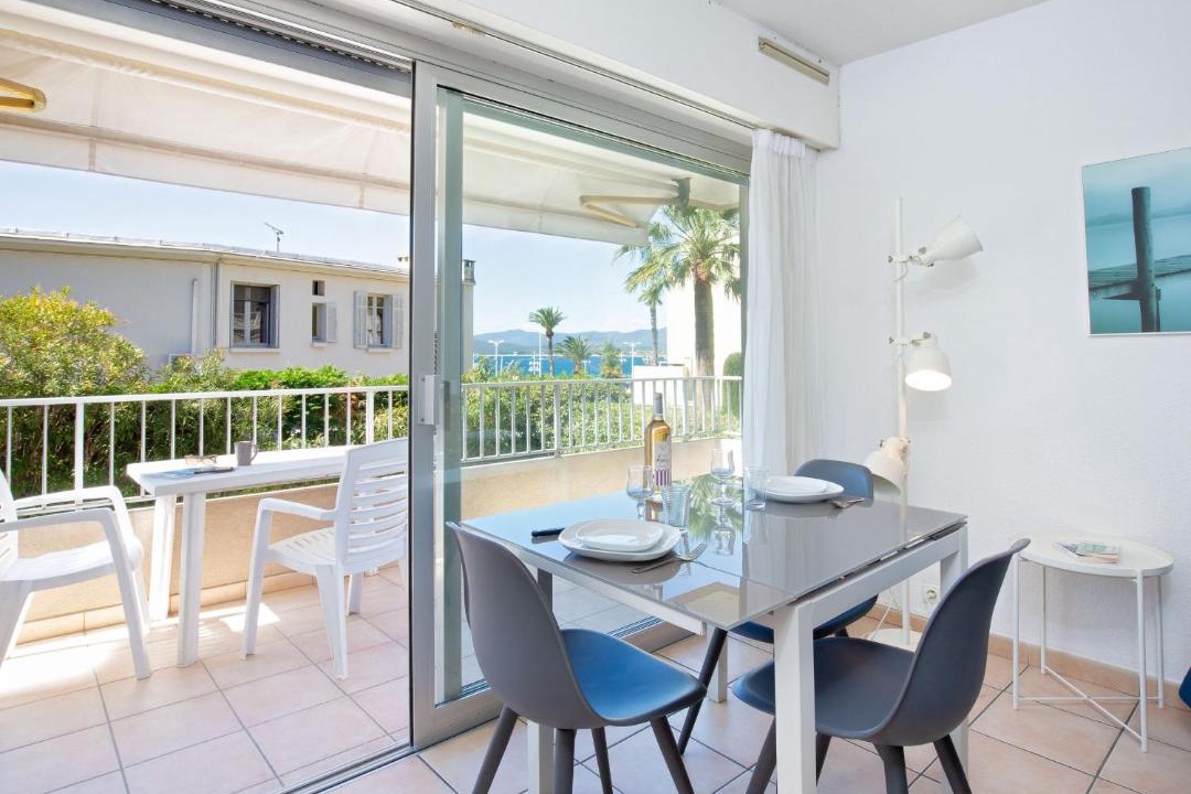 Photo of Patio Balcony in Saint-Raphael