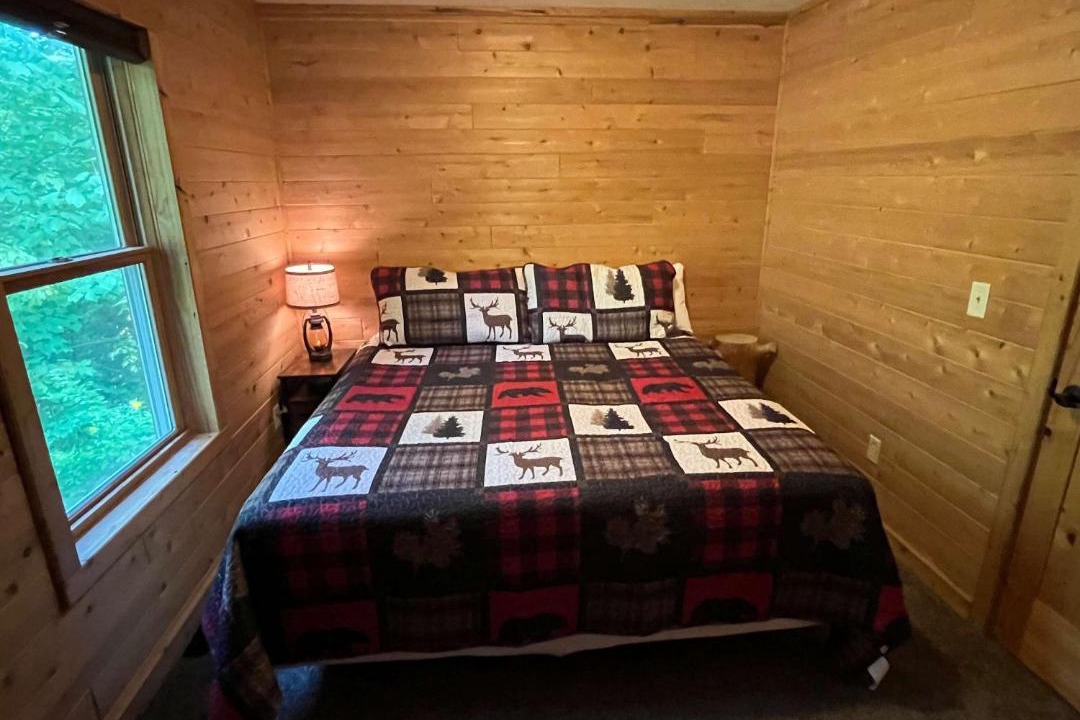 Photo of Bedroom in Grand Marais
