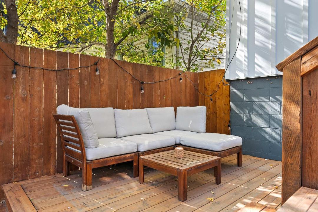 Photo of Patio Balcony in Sunnyside