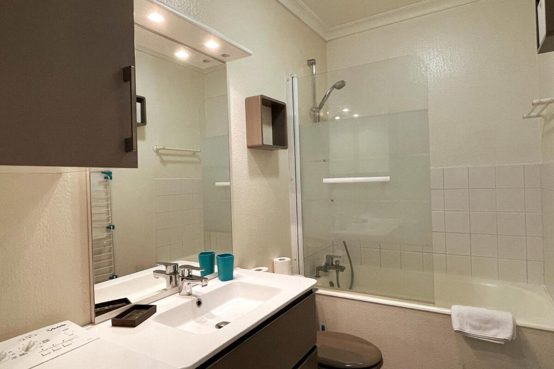 Photo of Bathroom in Part Dieu - Bir Hakeim