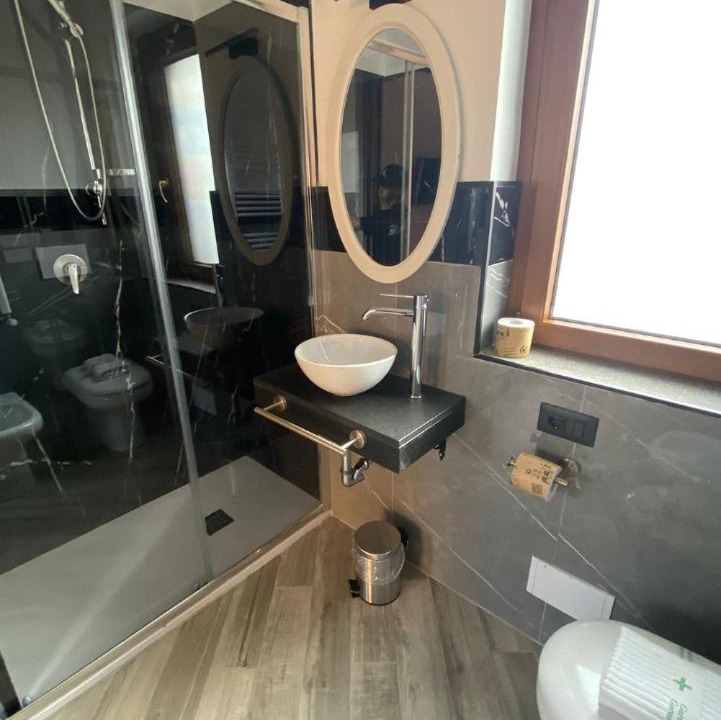Photo of Bathroom in Universita