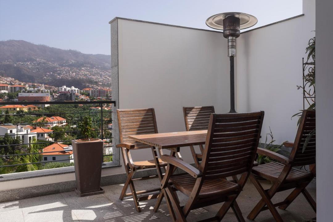 Photo of Patio Balcony in Sao Martinho