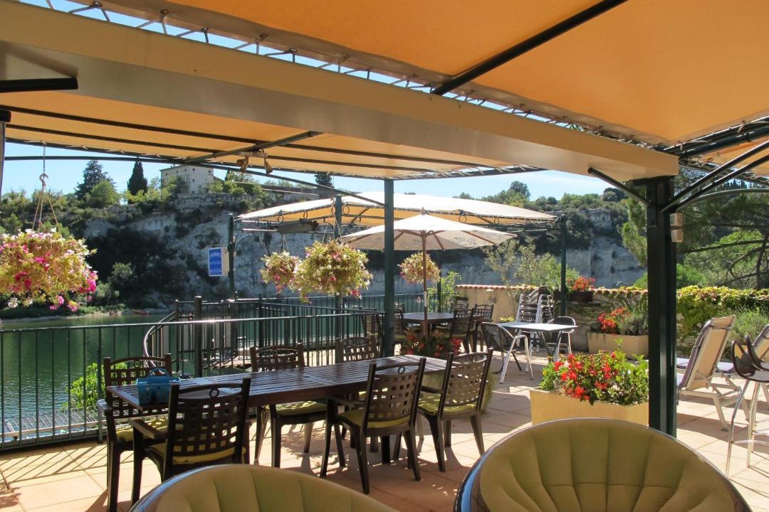 Photo of Patio Balcony in Saint-Martin-d'Ardeche