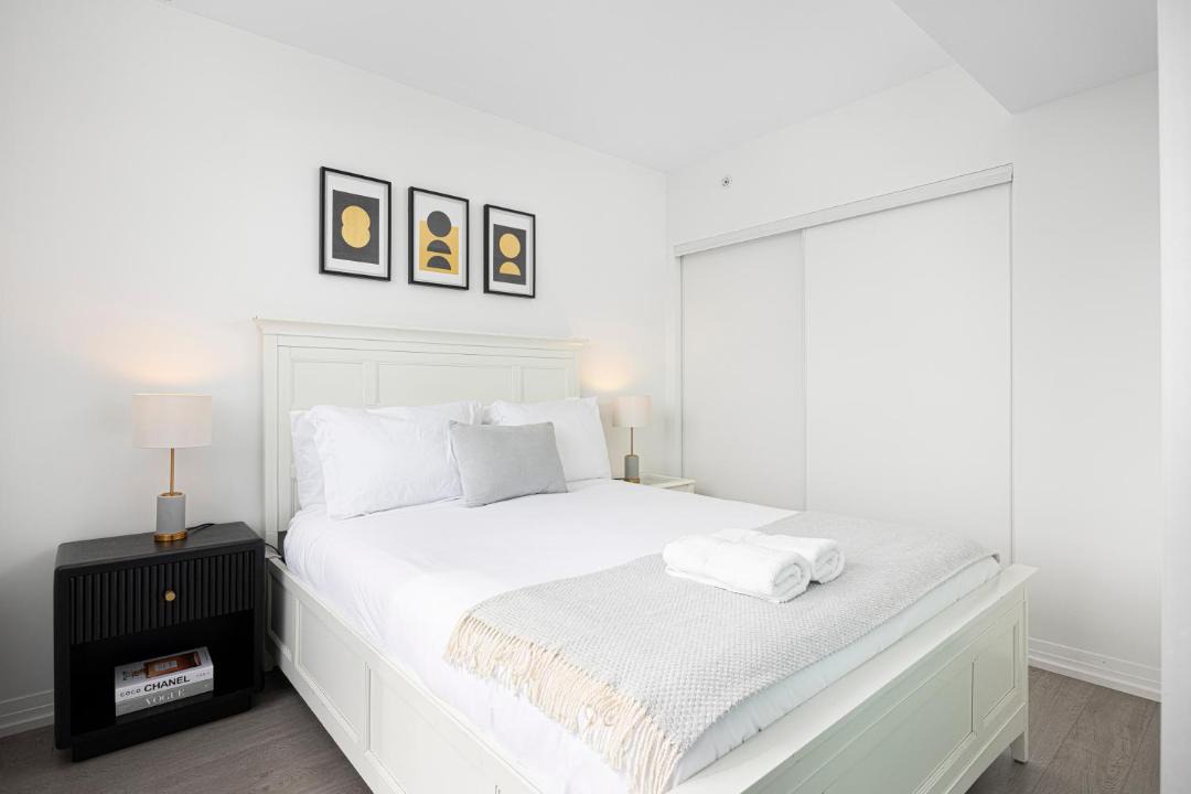 Photo of Bedroom in Garden District