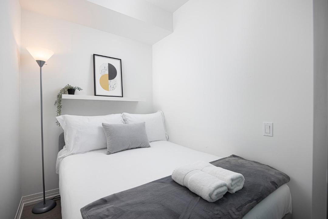 Photo of Bedroom in Garden District