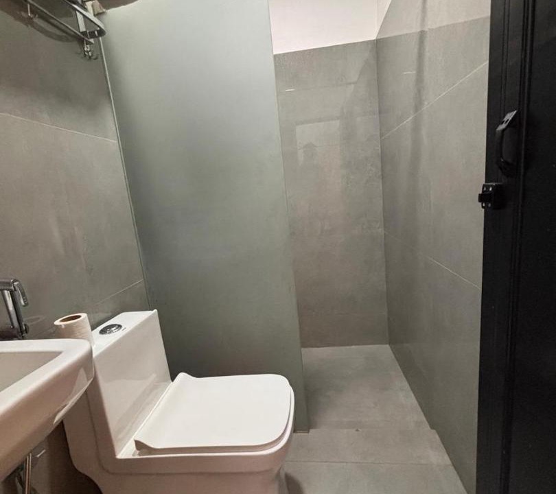 Photo of Bathroom in Thiruvananthapuram