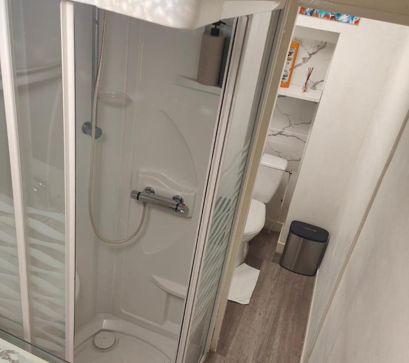 Photo of Bathroom in Villedieu-les-Poeles
