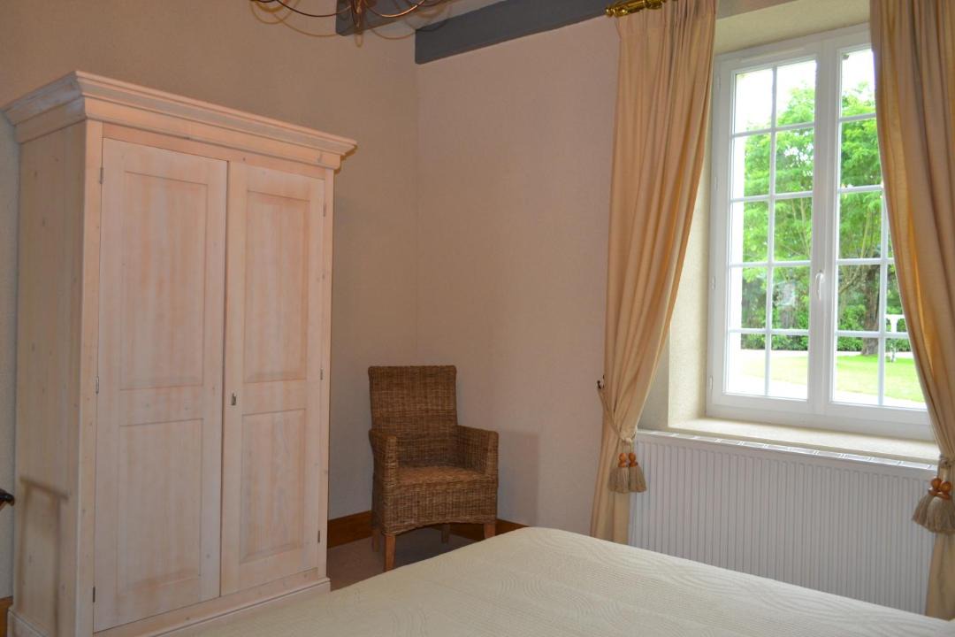 Photo of Bedroom in Mauze-Thouarsais