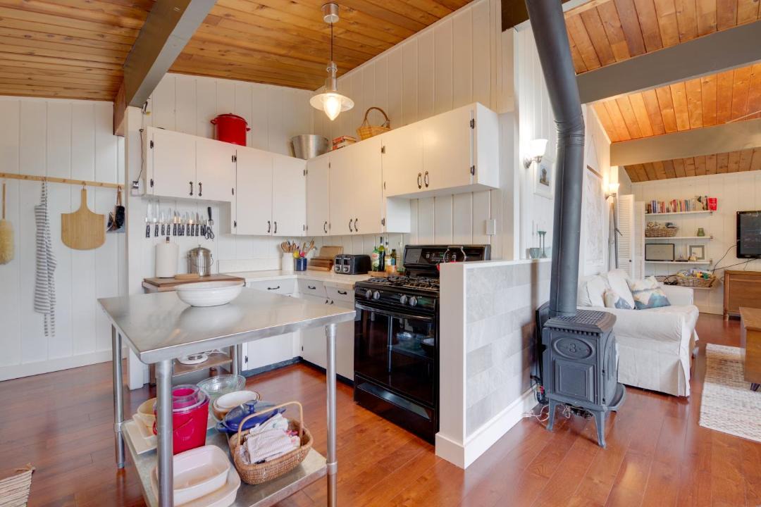 Photo of Kitchen in Lummi Island