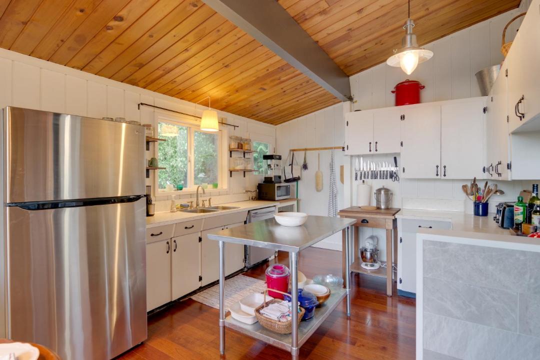 Photo of Kitchen in Lummi Island