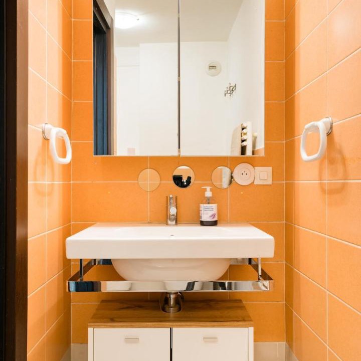 Photo of Bathroom in Garches