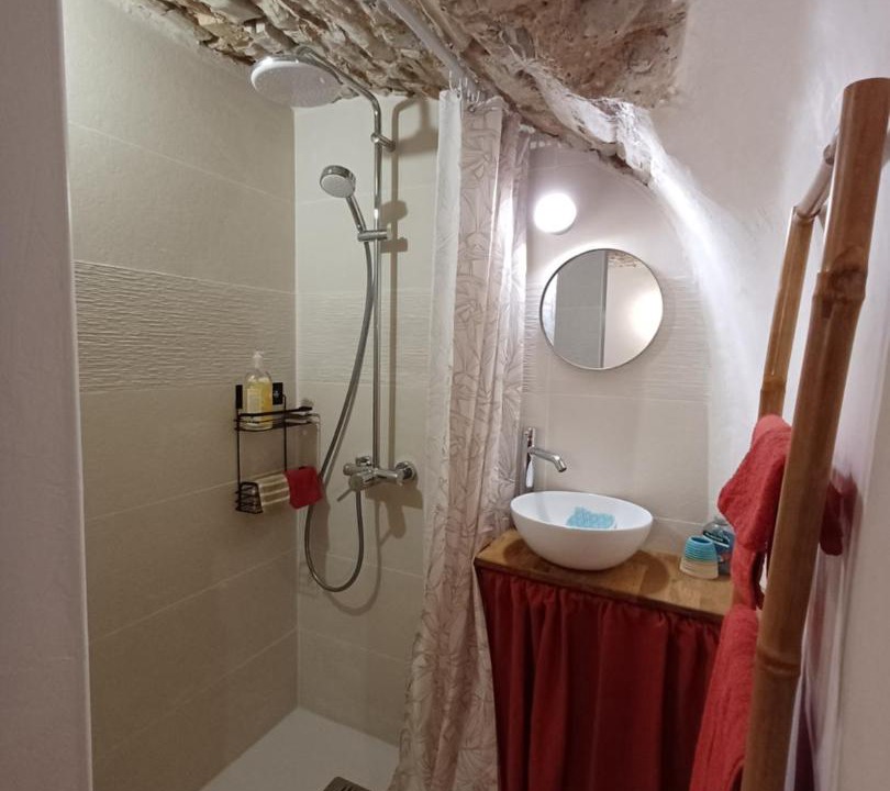Photo of Bathroom in Viols-le-Fort