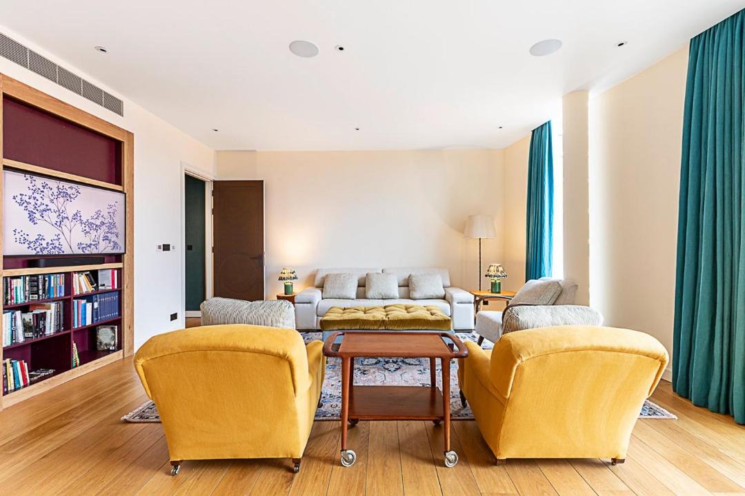 Photo of Livingroom in South Bank
