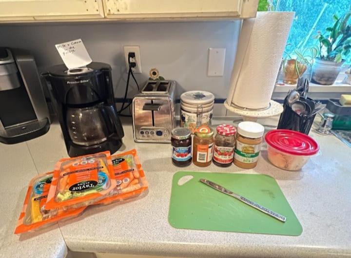 Photo of Kitchen in Townline Hill