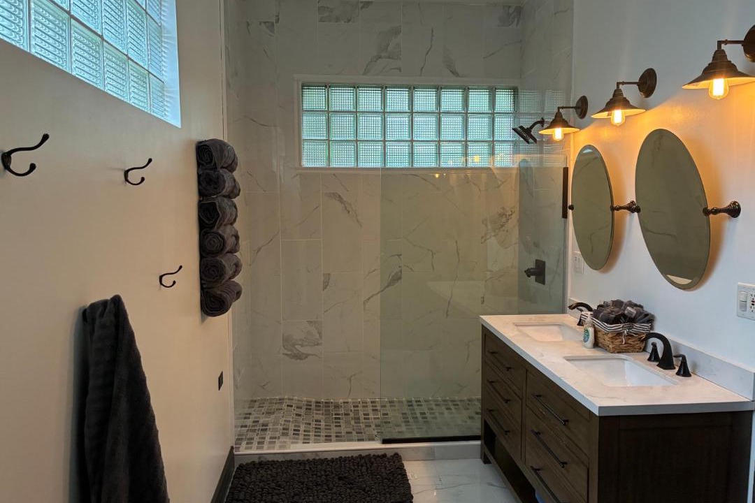 Photo of Bathroom in Fort Madison