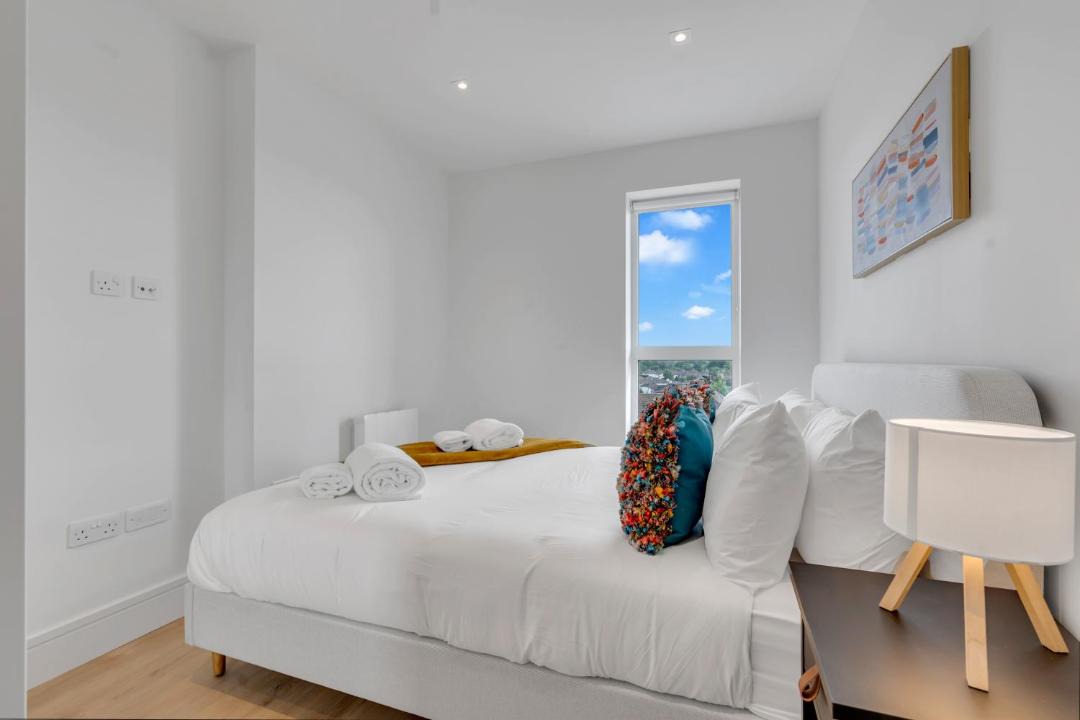 Photo of Bedroom in Coombe Hill