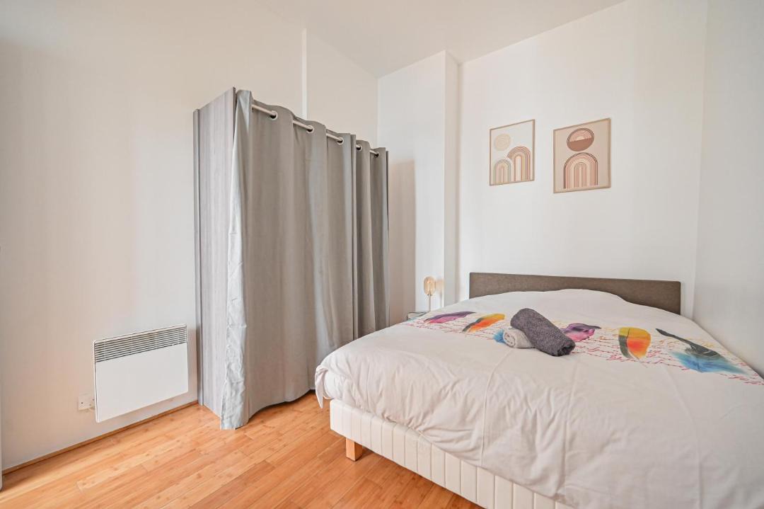 Photo of Bedroom in Quartier du Faubourg-Montmartre