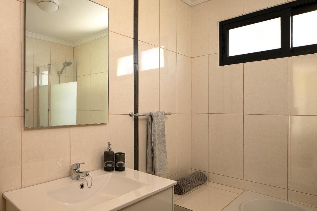 Photo of Bathroom in Prazeres