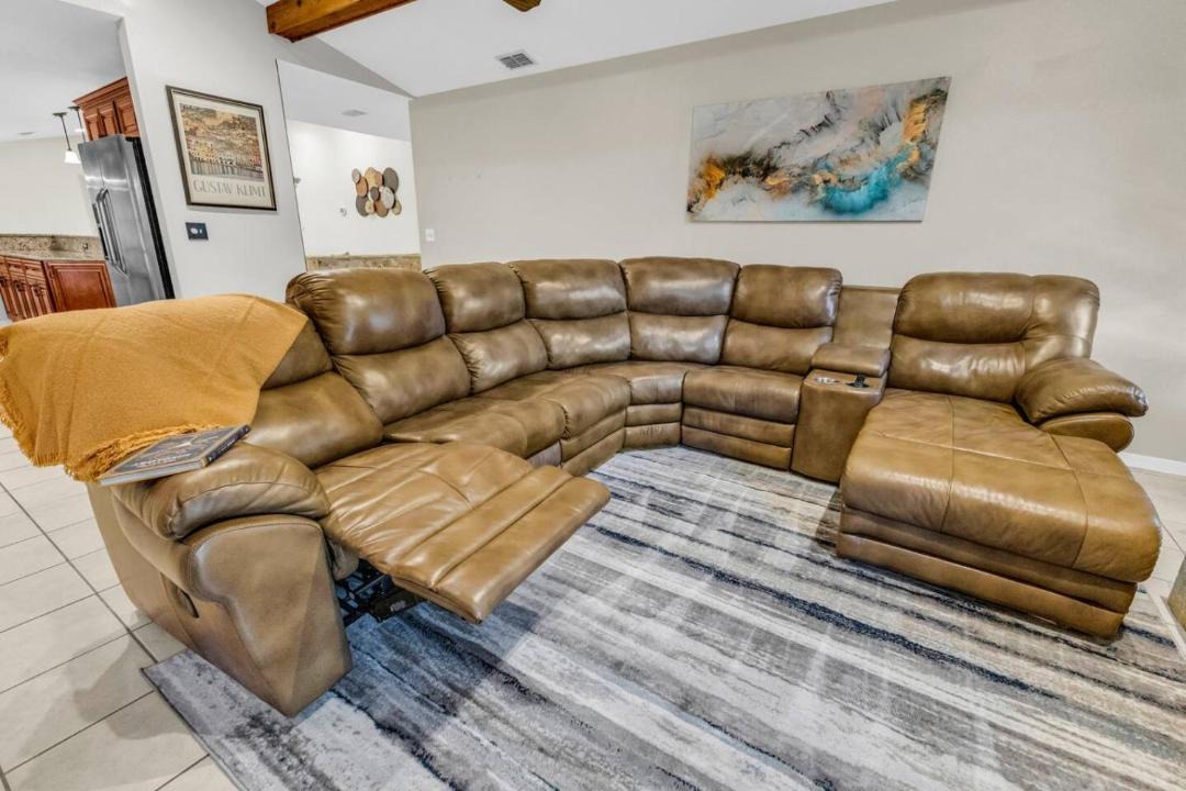 Photo of Livingroom in Country Oaks