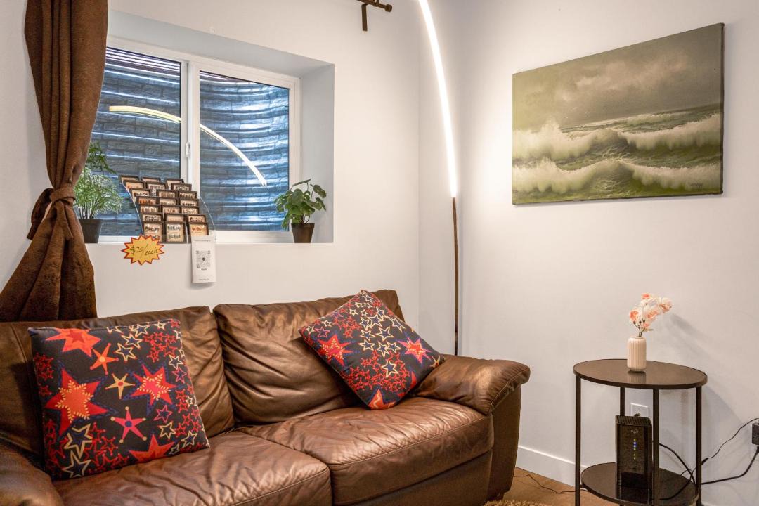 Photo of Livingroom in Willoughby