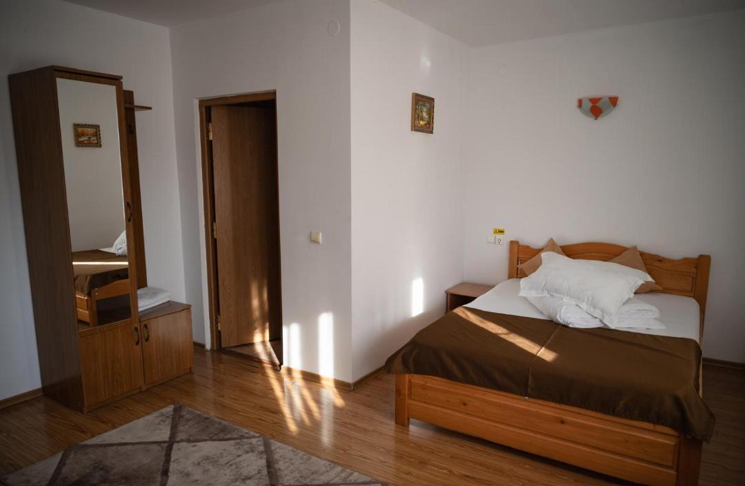 Photo of Bedroom in Capatineni-Ungureni