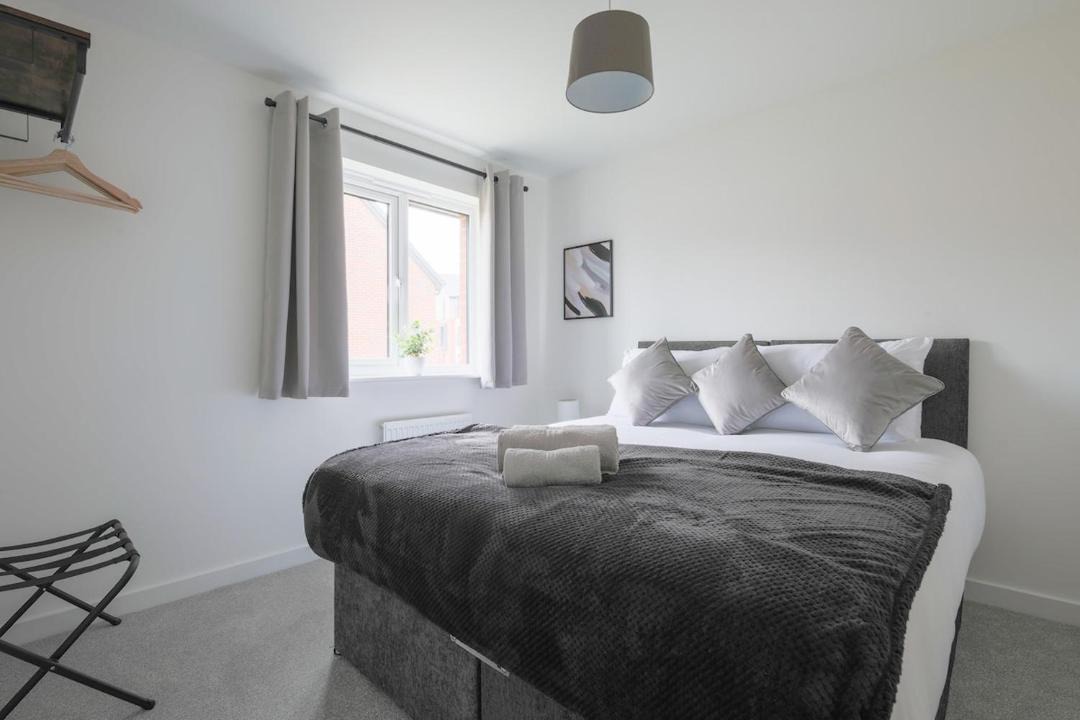 Photo of Bedroom in Old St Mellons
