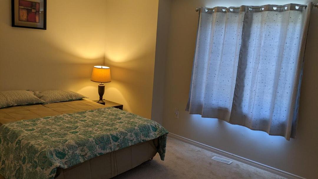 Photo of Bedroom in Thorold