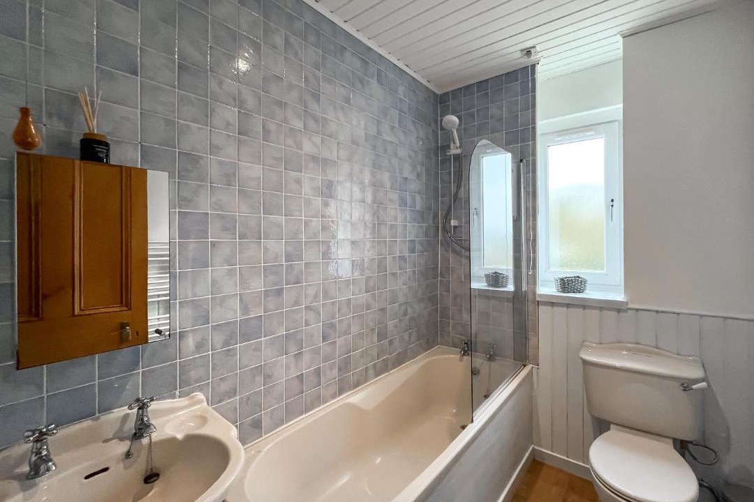 Photo of Bathroom in Lochgilphead