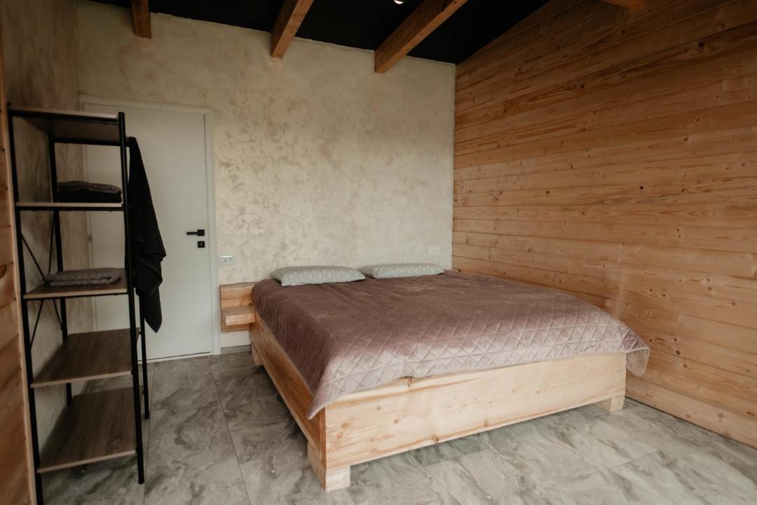 Photo of Bedroom in Colibita