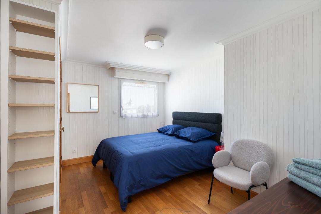 Photo of Bedroom in Saint-Marc