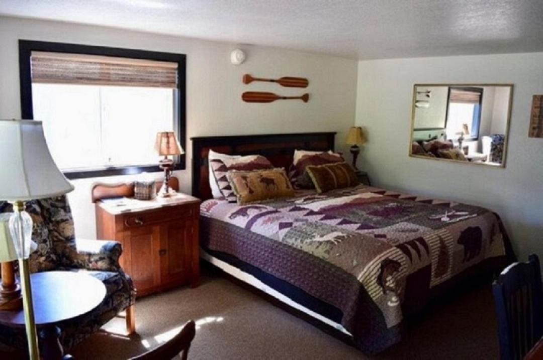 Photo of Bedroom in Kooskia