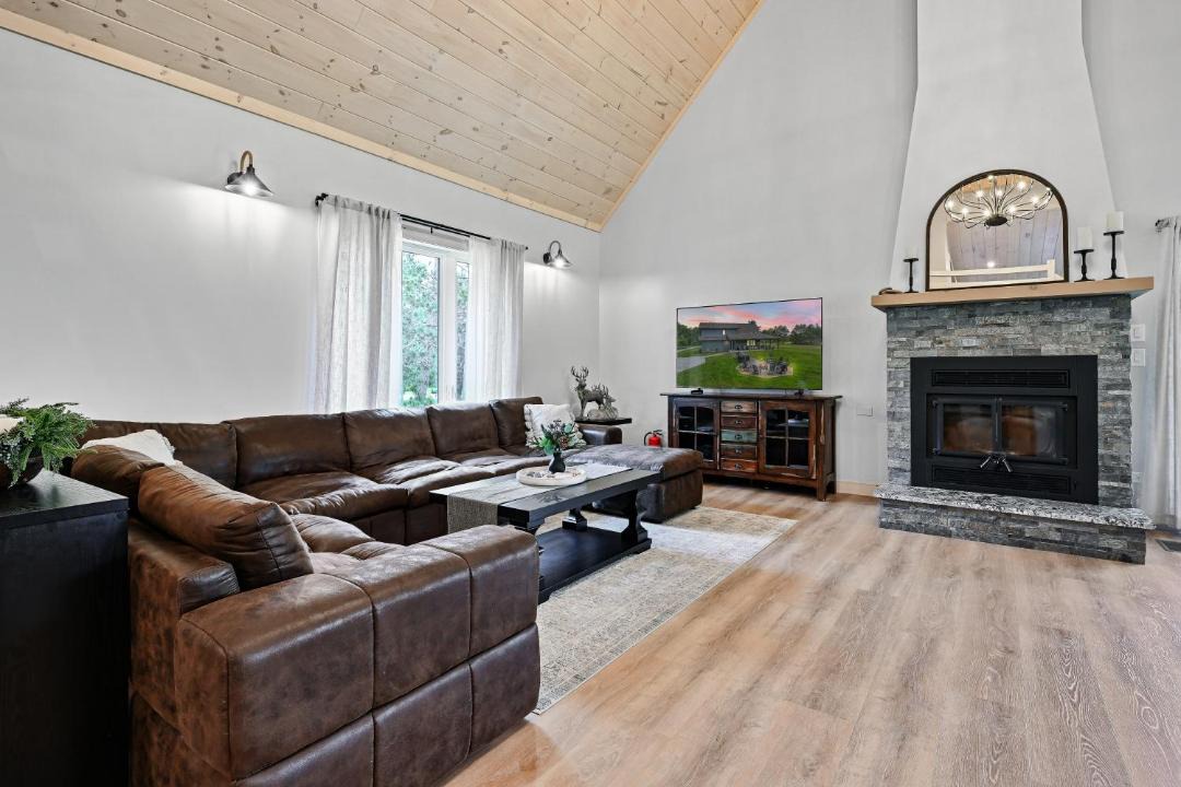 Photo of Livingroom in Friendship