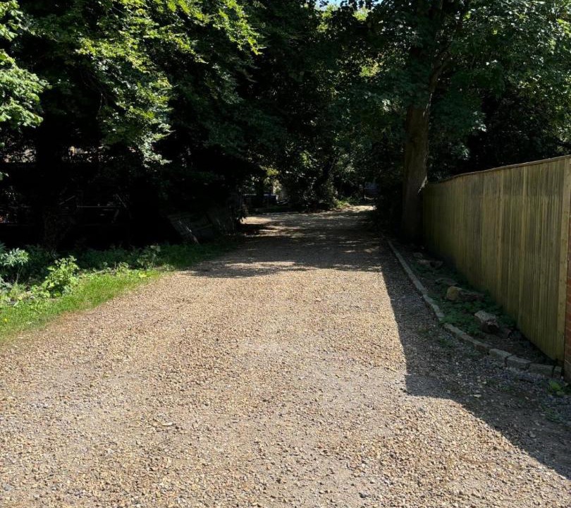 Photo of Outdoor in Uxbridge South