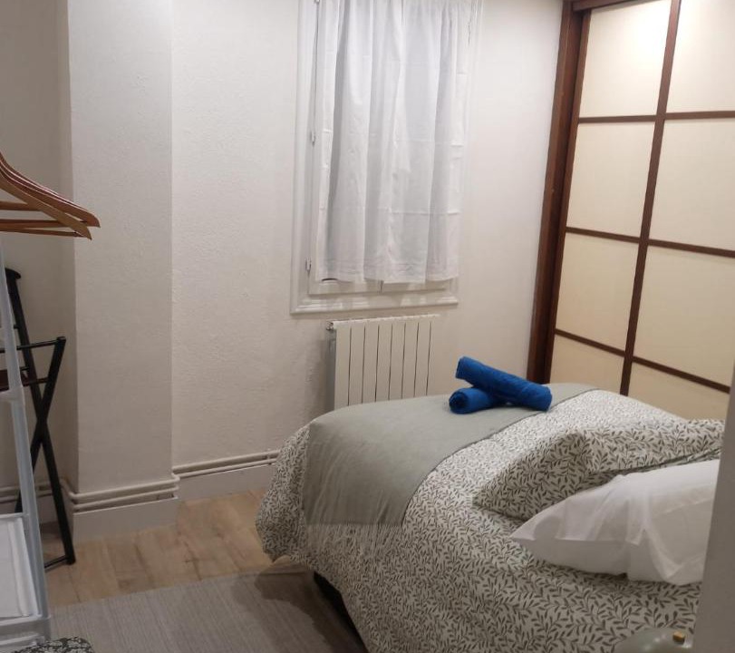 Photo of Bedroom in Bilbao Old Town