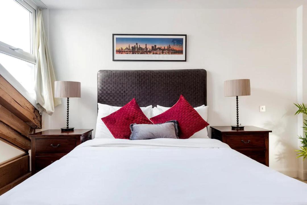 Photo of Bedroom in St Luke's