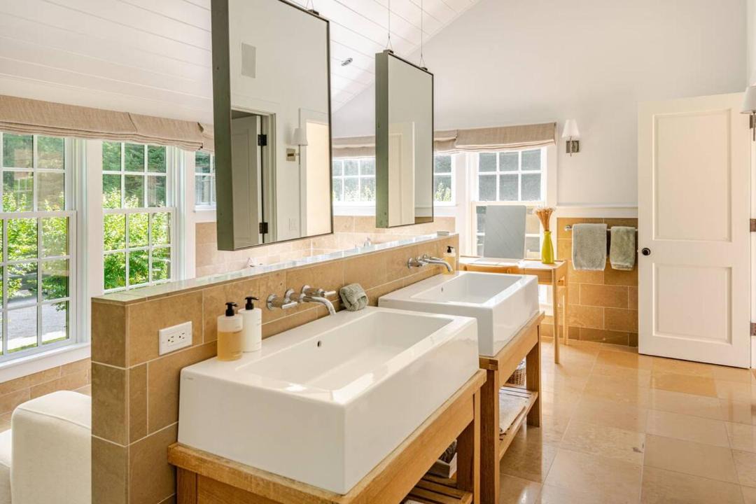 Photo of Bathroom in Northwest Harbor
