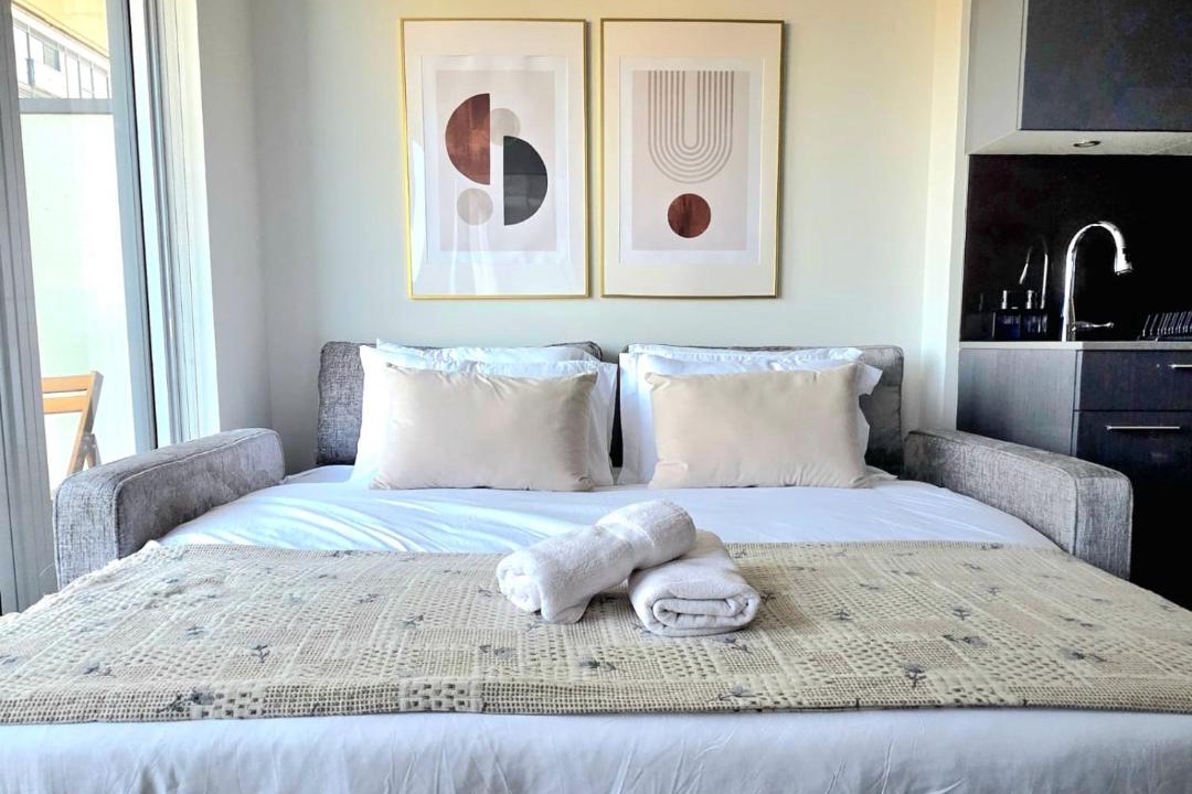 Photo of Bedroom in Garden District