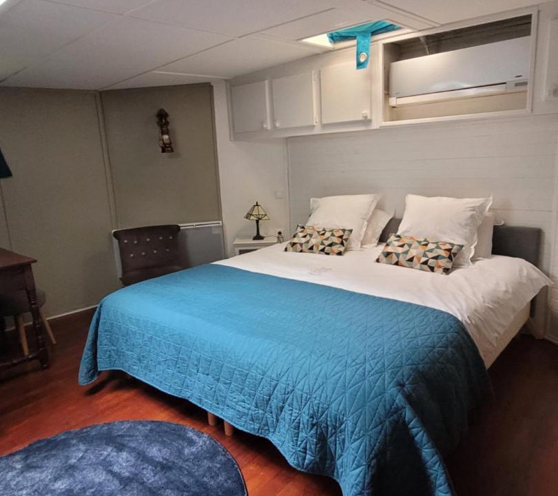 Photo of Bedroom in Cote Pavee