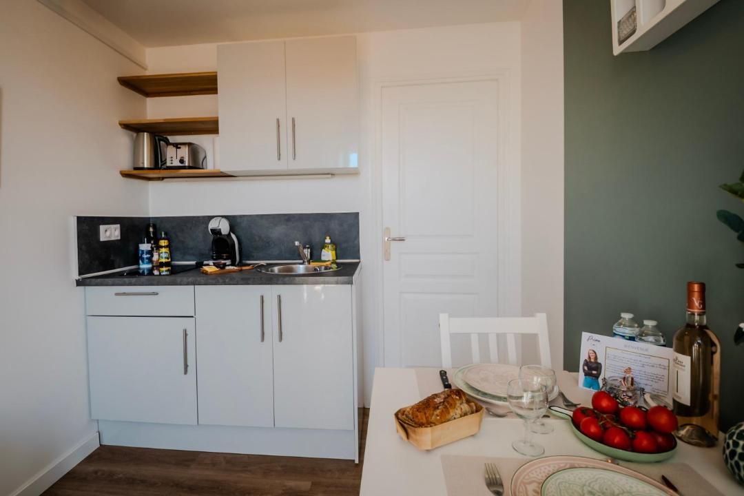 Photo of Kitchen in Saint-Jean Eudes Saint-Gilles