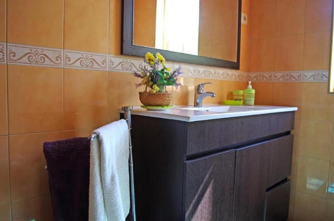 Photo of Bathroom in Lamego
